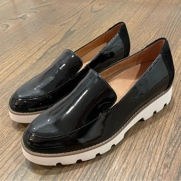 NEW Vionic KENSLEY LOAFER Black size 6 Wide - Picture 1 of 12